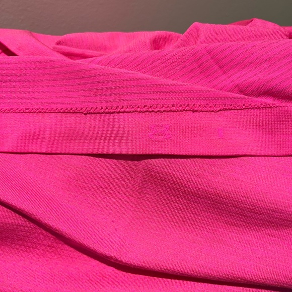 Lululemon Swiftly Tech Racerback - Size 8 - Picture 4 of 4